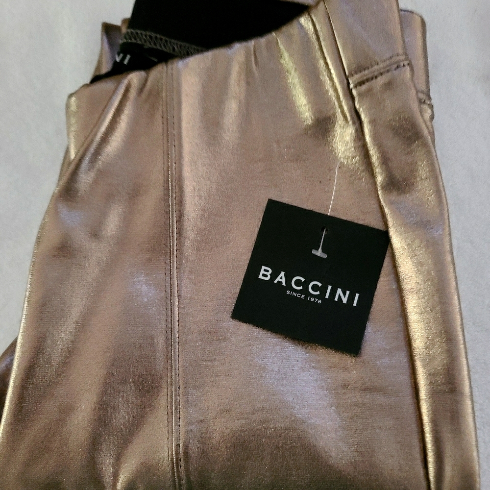 Baccini 'Plether' pull up leggings